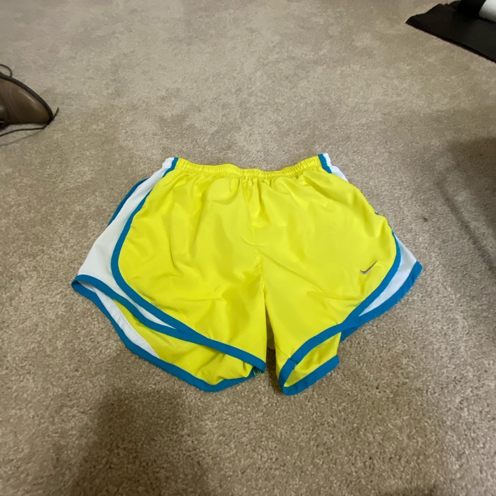 nike shorts